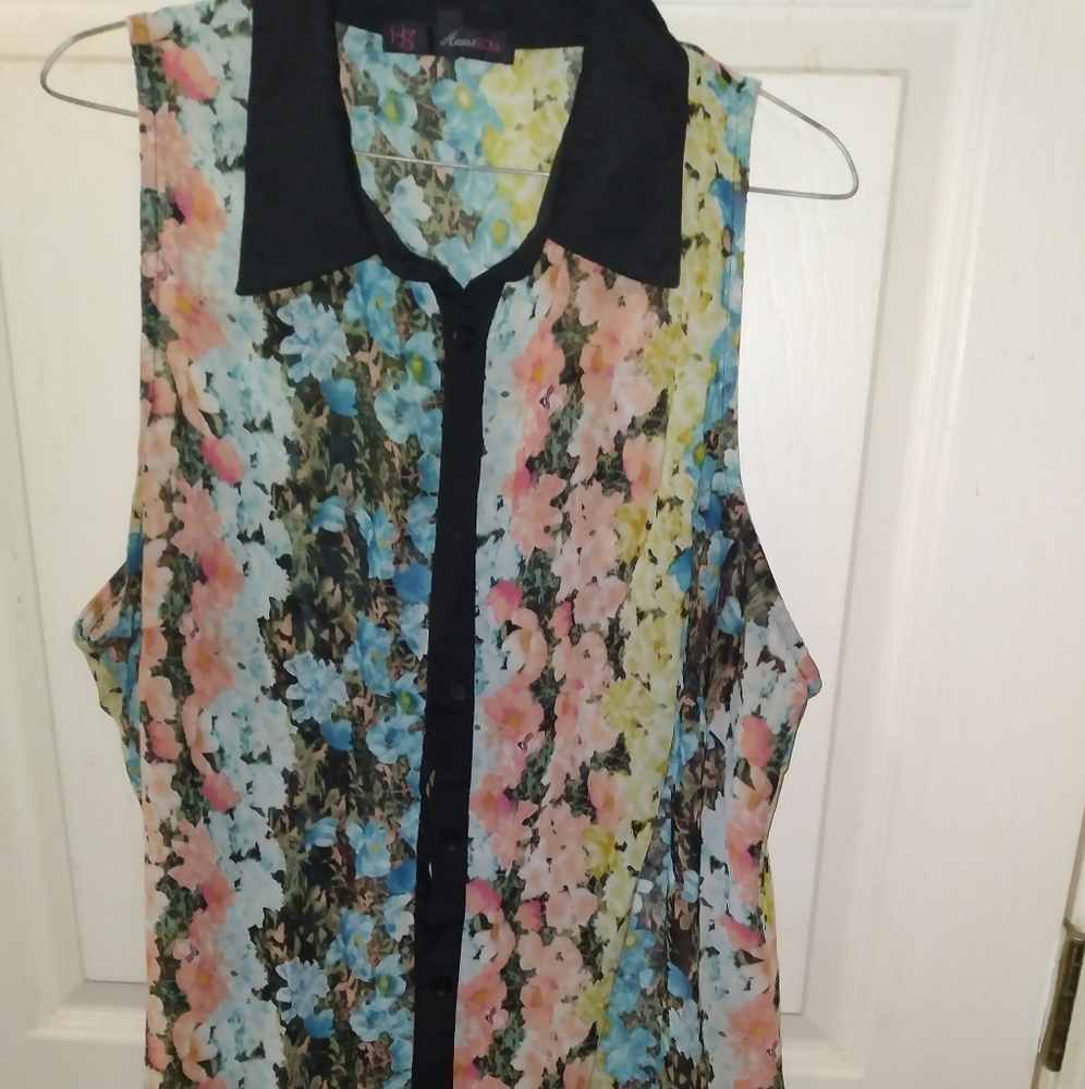 Ladies sheer sleeveless top
